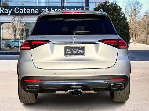 Certified 2025 Mercedes-Benz GLE 350 4MATIC image 4
