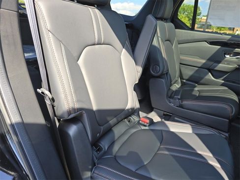 New 2025 Honda Pilot TrailSport image 25