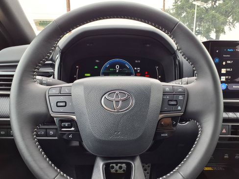 Certified 2026 Toyota Camry SE w/ Multimedia Upgrade Package AWD/4WD image 21