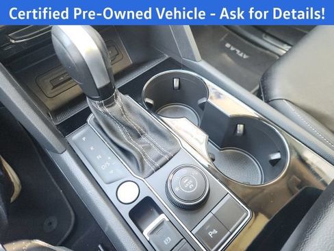 Certified 2023 Volkswagen Atlas SE w/ Panoramic Sunroof Package AWD/4WD image 16