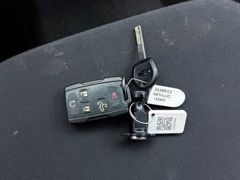 Used 2021 Chevrolet Silverado 1500 Custom image 35