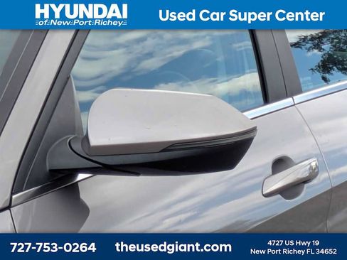 Certified 2023 Hyundai Elantra Limited w/ Cargo Package FWD image 11