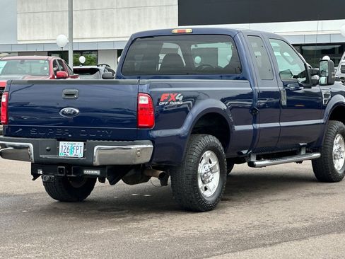 Used 2010 Ford F250 4x4 SuperCab Super Duty image 4