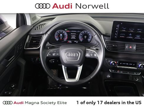 Used 2021 Audi Q5 Premium Plus w/ Premium Plus Package AWD/4WD image 32