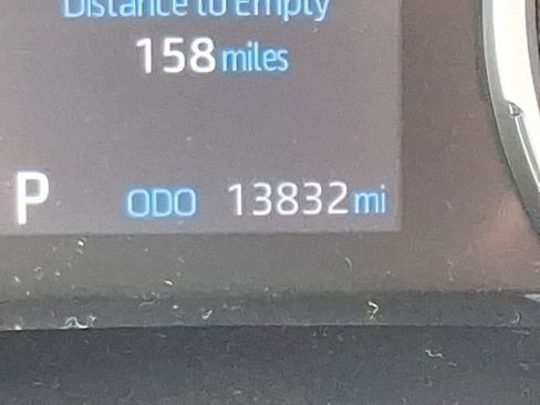 Certified 2022 Toyota RAV4 LE image 19