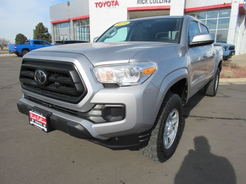 Used 2020 Toyota Tacoma SR image 2