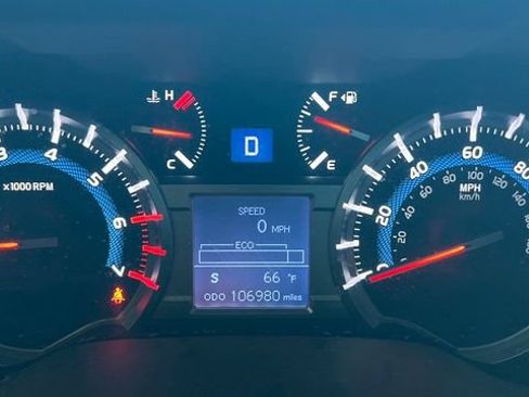 Used 2016 Toyota 4Runner Trail Premium AWD/4WD image 16