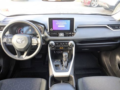 Used 2024 Toyota RAV4 XLE w/ Convenience Package FWD image 16