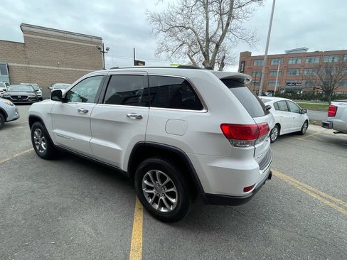 Used 2015 Jeep Grand Cherokee Limited w/ Luxury Group II image 5