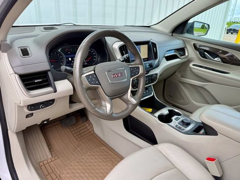 Used 2019 GMC Terrain Denali w/ Advanced Safety Package AWD/4WD image 10