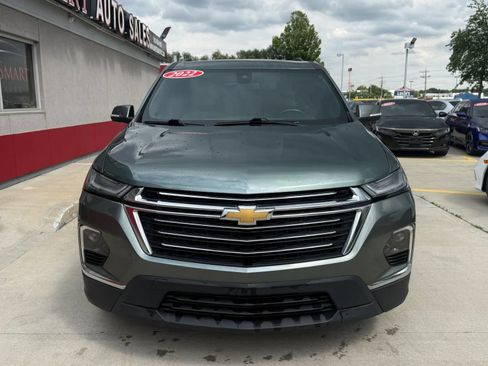 Used 2022 Chevrolet Traverse LT FWD image 6