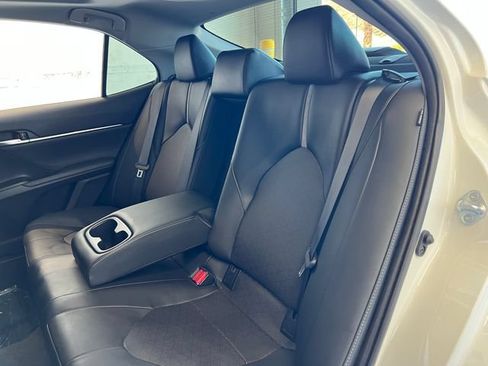 Used 2022 Toyota Camry XSE FWD image 40