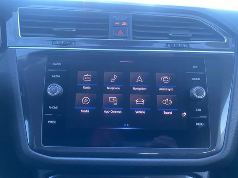 Used 2024 Volkswagen Tiguan S image 22