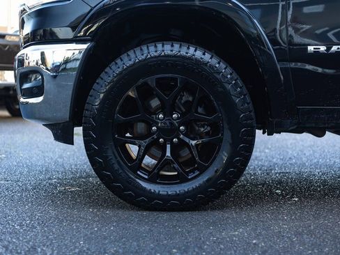Used 2025 RAM 1500 Laramie image 16
