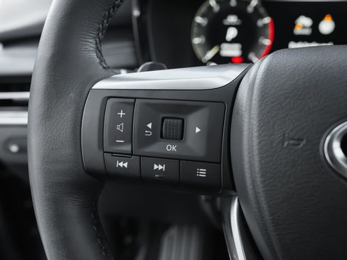 Used 2026 INFINITI QX60 Luxe w/ Cargo Package image 15