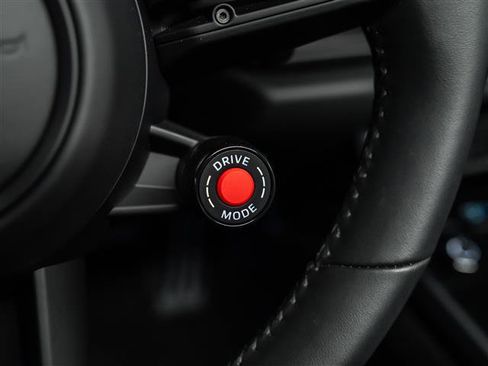 Certified 2025 Porsche 911 Carrera GTS image 21