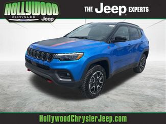 New 2025 Jeep Compass Trailhawk w/ Trailhawk Elite Group 360° Tour