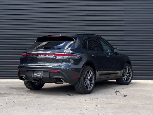 Certified 2026 Porsche Macan AWD/4WD image 7