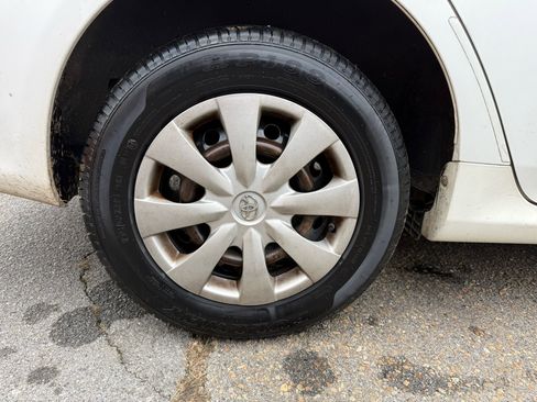 Used 2010 Toyota Corolla Base 4-Speed AT image 22