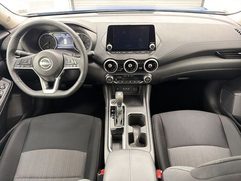 Used 2025 Nissan Sentra SV w/ All-Weather Package FWD image 14