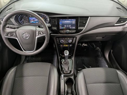 Used 2022 Buick Encore Preferred w/ Safety Package AWD/4WD image 28