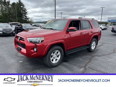 Used 2020 Toyota 4Runner SR5 Premium image 1