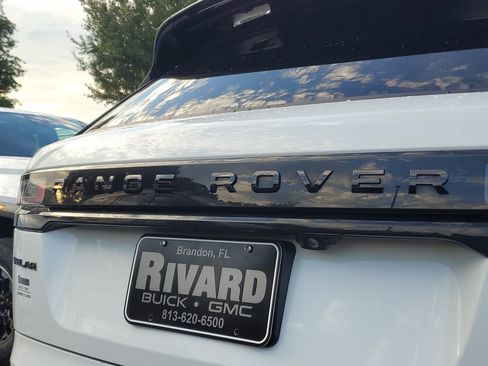Used 2025 Land Rover Range Rover Velar Dynamic SE AWD/4WD image 7
