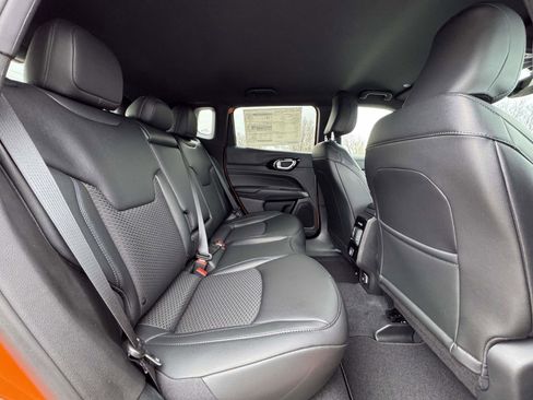 New 2026 Jeep Compass Latitude AWD/4WD image 16