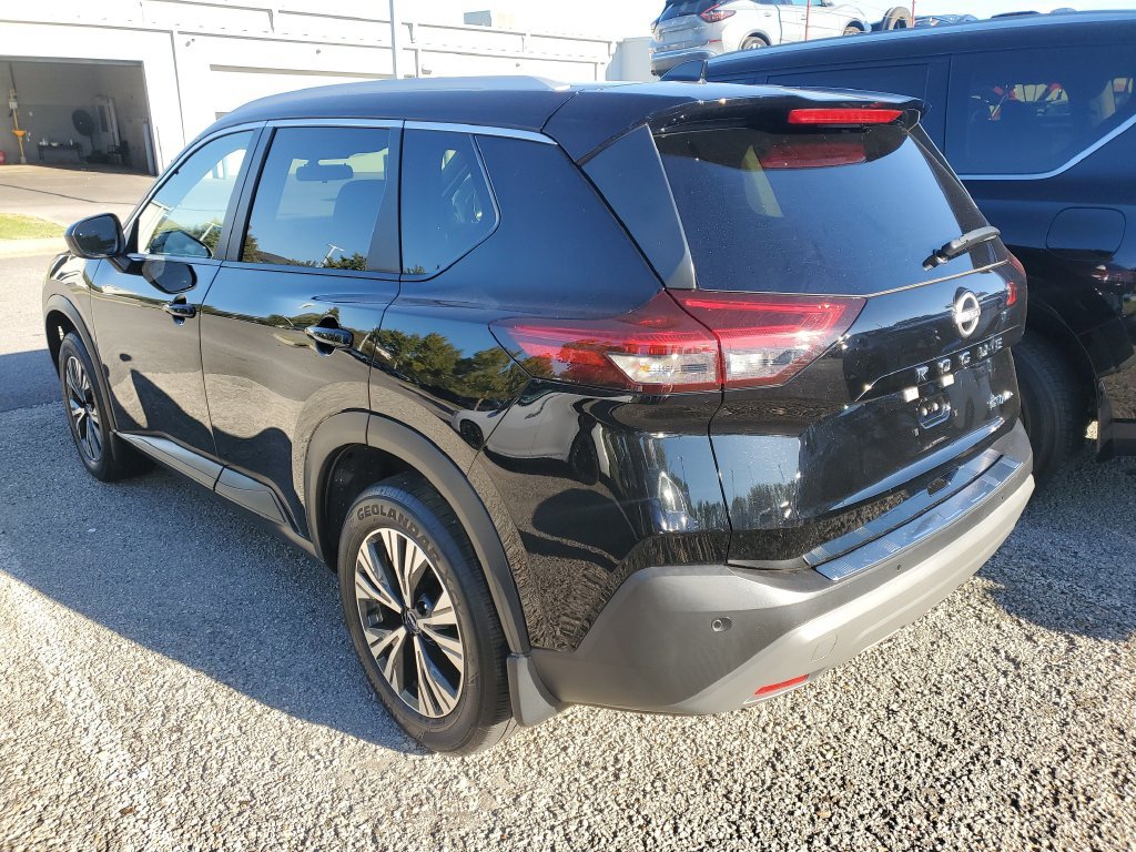 Certified 2023 Nissan Rogue SV w/ SV Premium B Package AWD/4WD image 15