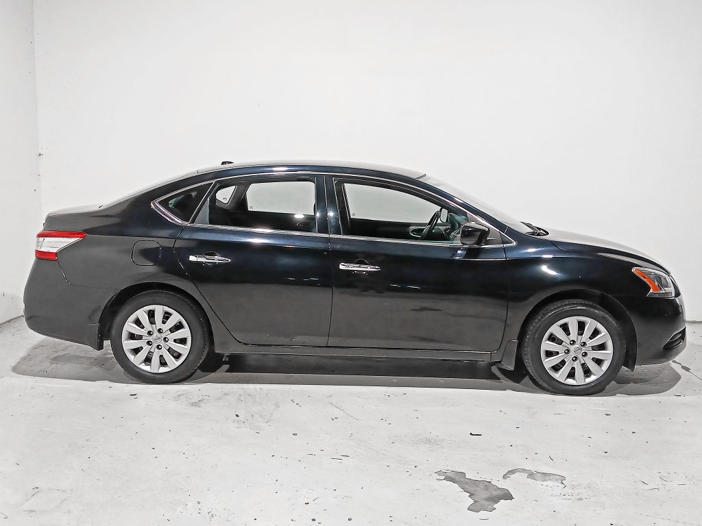 Used 2015 Nissan Sentra SV FWD image 7