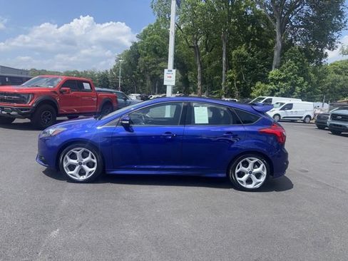 Used 2014 Ford Focus ST FWD image 4