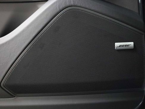 New 2026 Porsche Cayenne S AWD/4WD image 17