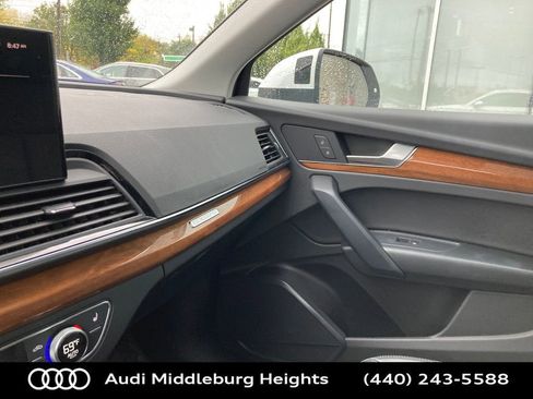 Certified 2023 Audi Q5 2.0T Premium w/ Convenience Package image 38
