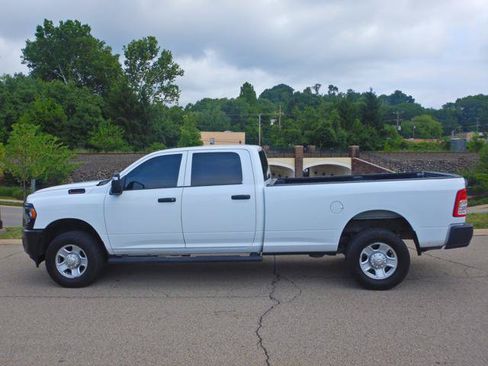 Used 2023 RAM 2500 Tradesman AWD/4WD image 12