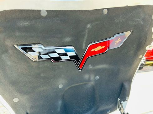 Used 2012 Chevrolet Corvette Grand Sport w/ 3LT Preferred Equipment Group RWD image 24