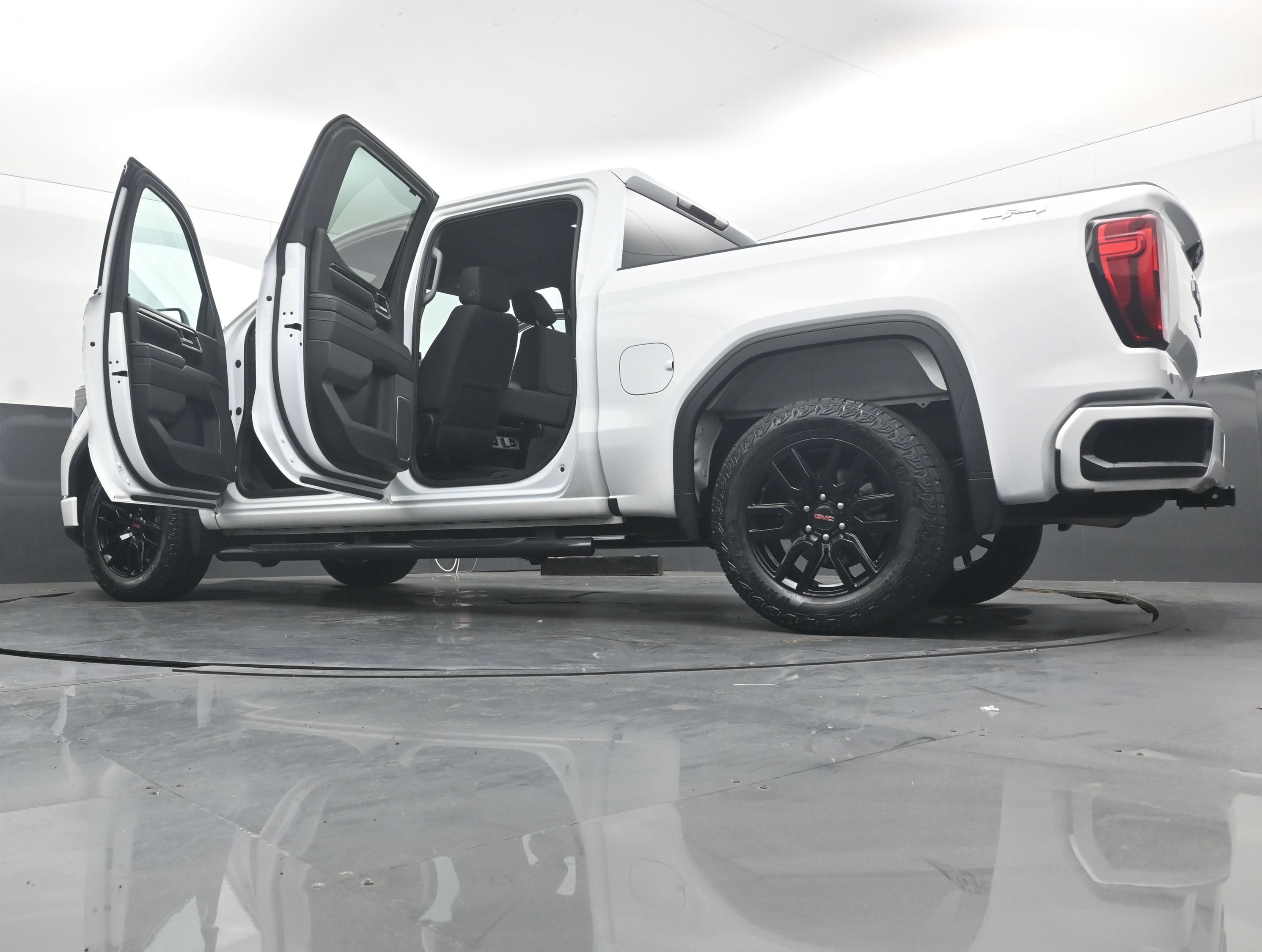 Used 2023 GMC Sierra 1500 Elevation AWD/4WD image 39