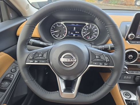 New 2025 Nissan Sentra SV w/ SV Premium Package image 18