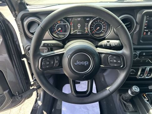 Used 2023 Jeep Wrangler Sport AWD/4WD image 13