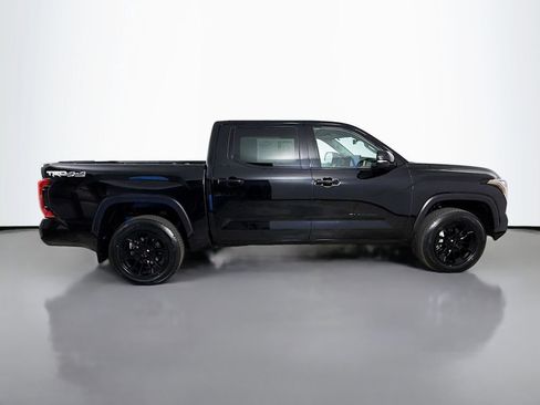 Used 2024 Toyota Tundra Limited w/ TRD Off-Road Package AWD/4WD image 9
