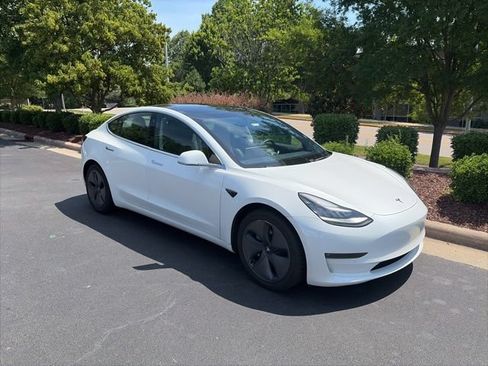 Used 2020 Tesla Model 3 Long Range AWD/4WD image 6