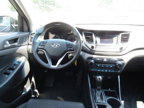 Used 2016 Hyundai Tucson SE w/ Option Group 12 AWD/4WD image 24