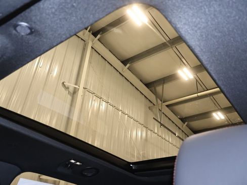 New 2026 Ford Explorer ST-Line image 30