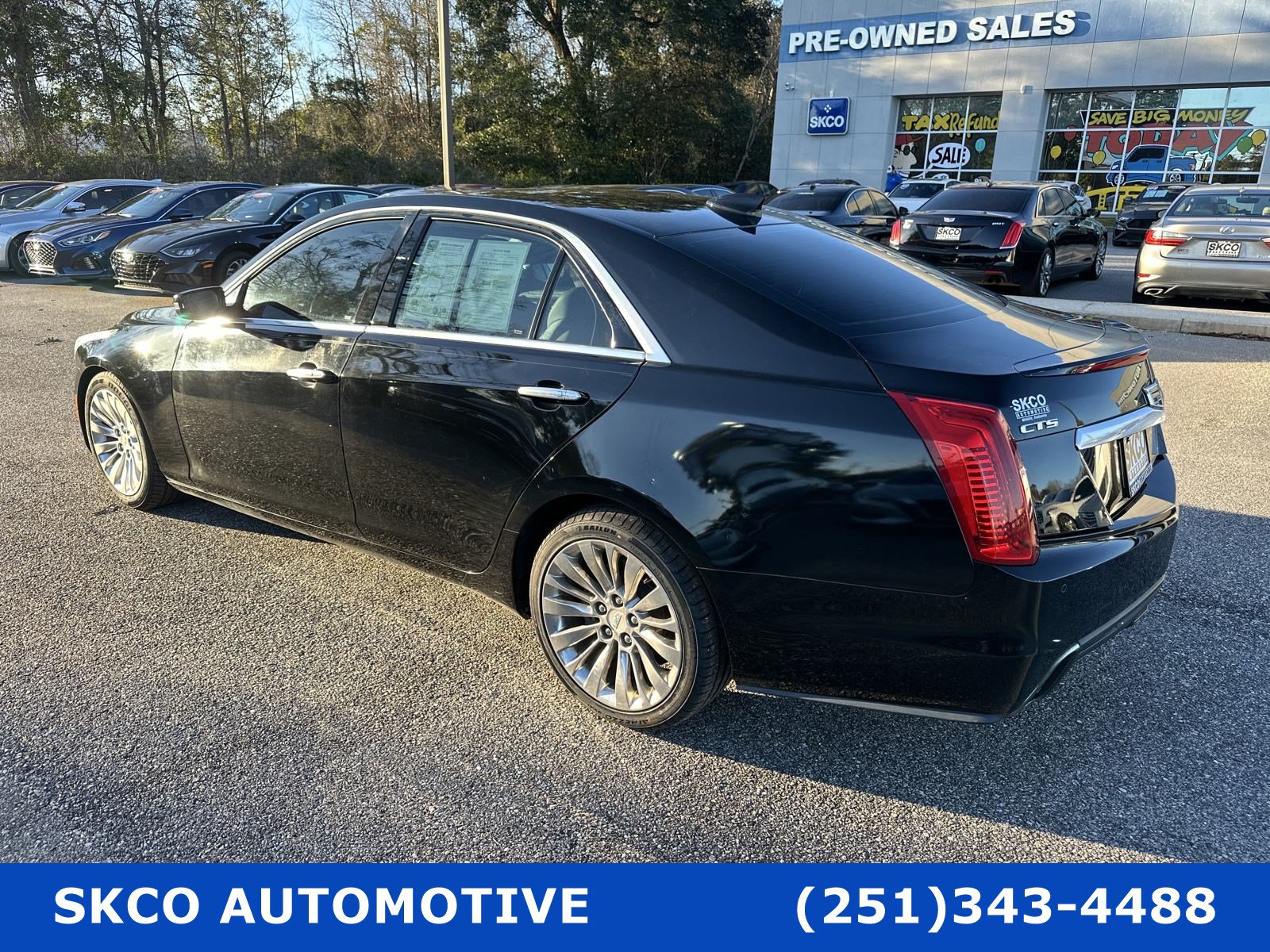 Used 2018 Cadillac CTS Sedan RWD image 3