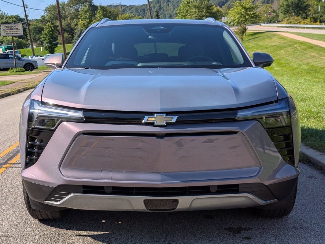 Used 2024 Chevrolet Blazer EV LT AWD/4WD image 14