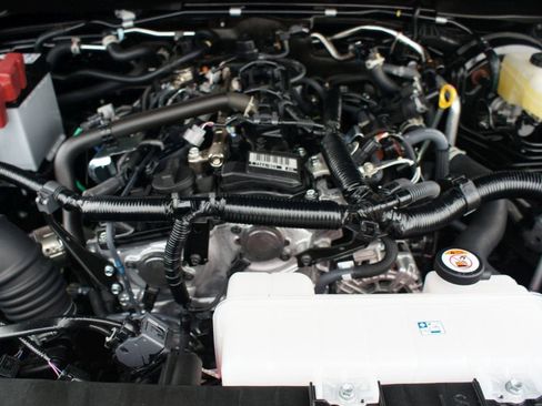 Used 2025 Toyota 4Runner Limited image 29