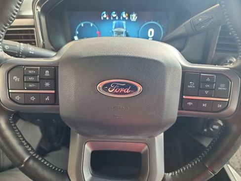 Used 2023 Ford F250 Lariat w/ Lariat Ultimate Package AWD/4WD image 18