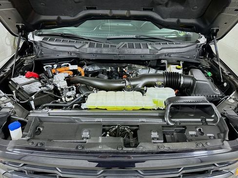 New 2025 Ford F150 XLT w/ Equipment Group 302A MID image 2