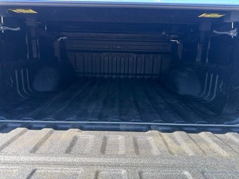 Used 2022 Chevrolet Colorado ZR2 AWD/4WD image 9
