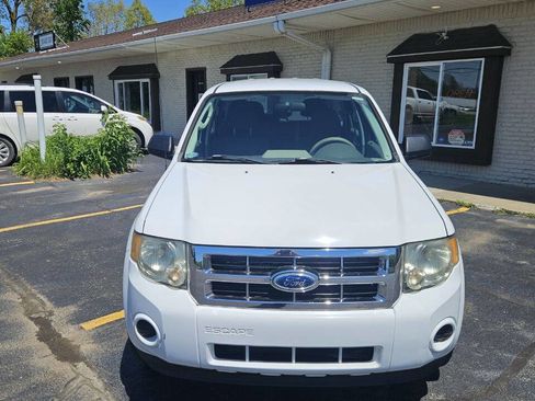 Used 2012 Ford Escape XLS FWD image 9