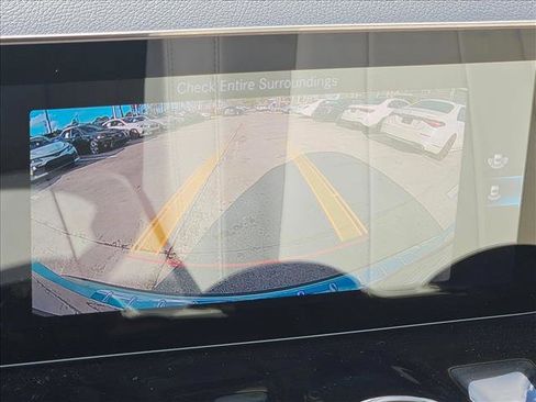 Used 2022 Mercedes-Benz GLA 250 4MATIC image 13